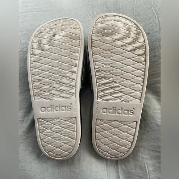 Adidas Floral Slide Sandals - Size 7 - Picture 2 of 2